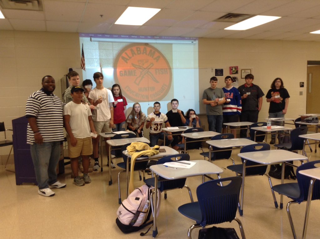 Coachb02que's tweet photo. MCHS Agriscience students graduated with their Alabama Hunter Safety Certification....Proud of these young brilliant minds.....@TigersMCHS #StakableCredential #IgniteExcellenceMCSS https://t.co/qEGWdH6VFV