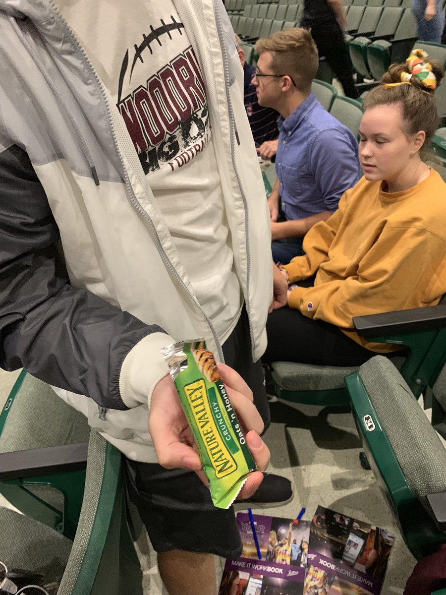 WHSYearbook8's tweet photo. just yearbook things! https://t.co/t9cHo6ZlgP