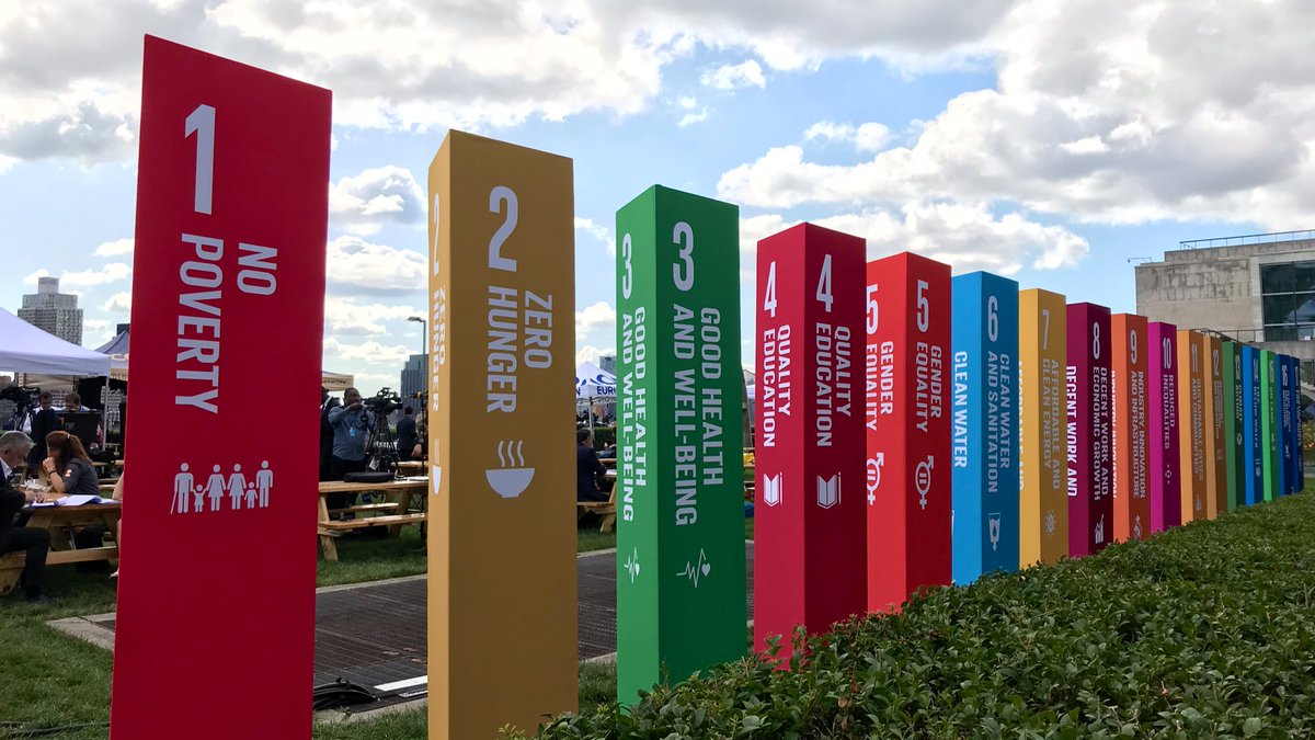 phylliskong's tweet photo. Attending the UNGA and SDGs event this week in New York. Really look forward to learn from the international coversations. very happy to be part of it! #UNGA2019 #SDGs #UNHQ  #SDGForum2019 https://t.co/H8JvVFtyuH