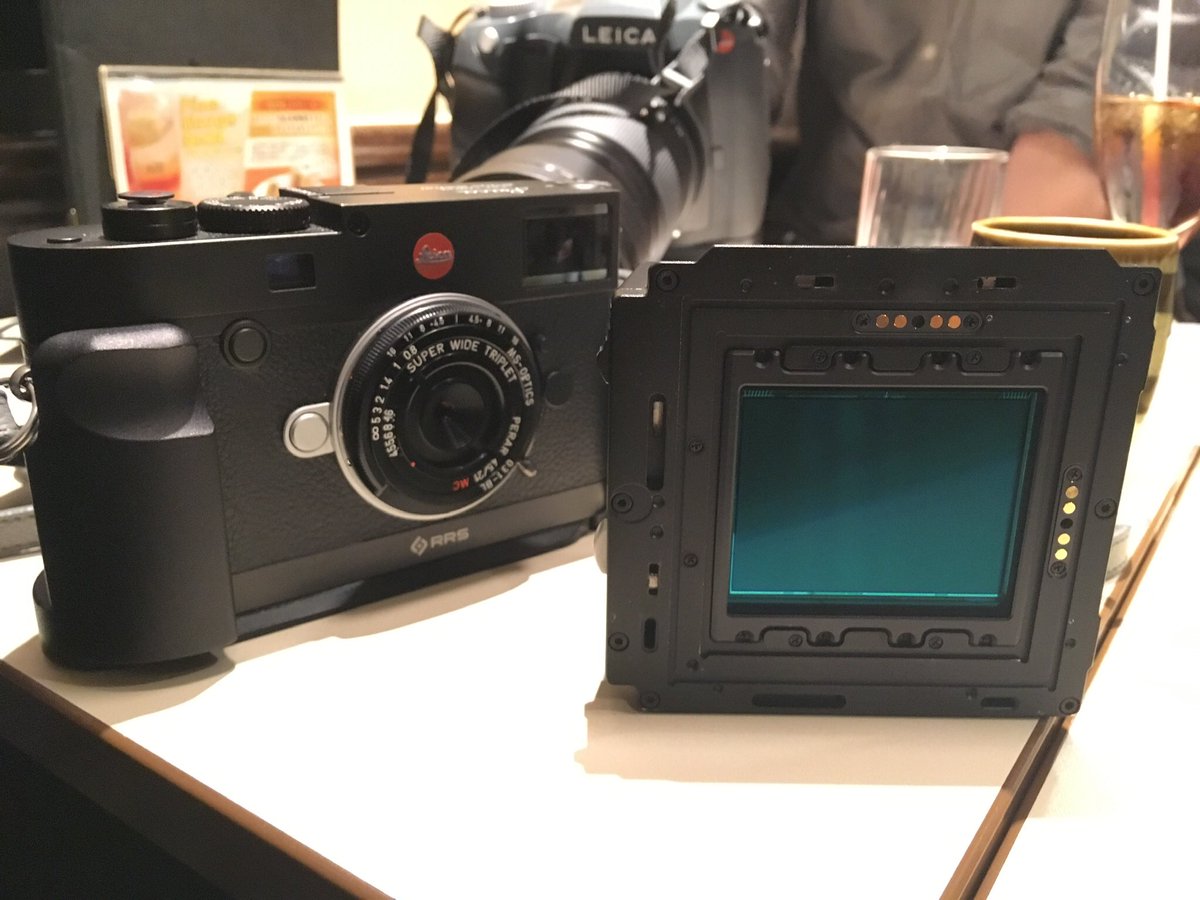 _earmonitor's tweet photo. @mskPhoto3 #ミラーレス
#電子ファインダー
#摺りガラス
#ファインダーレス
#中判デジタル
#PHASEONE
#LeafAptus
#Linhof
#Hasselblad
#東京カメラ部
#PASHADELIC
#カメスズ
#キリトリセカイ
#カメラ好きと繋がりたい
#写真好きな人と繋がりたい
#ファインダー越しの私の世界 https://t.co/oUJ6sbi7Sj