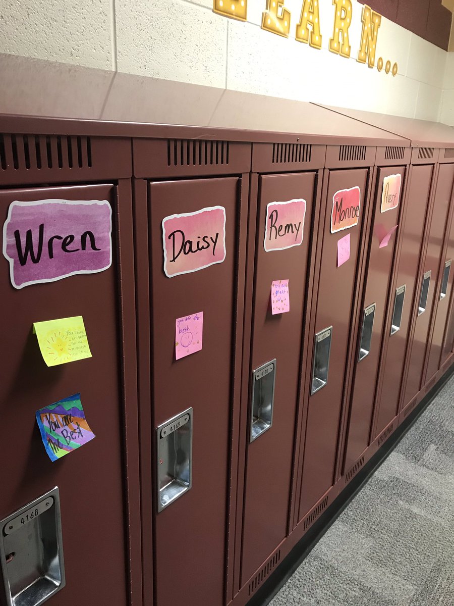 mweerts725's tweet photo. Our Hello Week at PV! Students posting encouraging words to their classmates. #ETlearningignitED https://t.co/DCvoS4xY2M