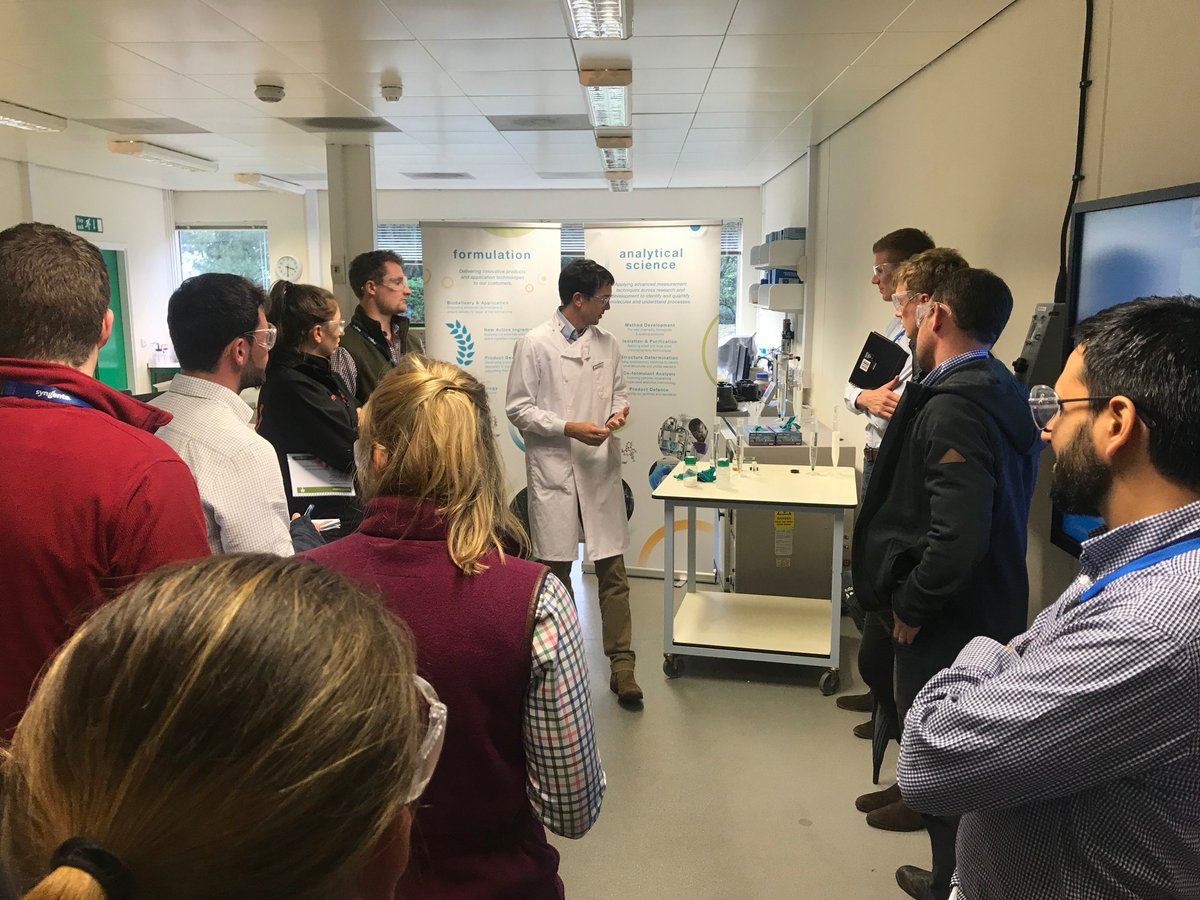 Great first day of Innovations2Market at our Jealott's Hill International Research Centre 🚜🥼 🌱

Today new entrants to UK agronomy and agricultural  distribution businesses got to discover more about environmental stewardship, precise formulation and application technology