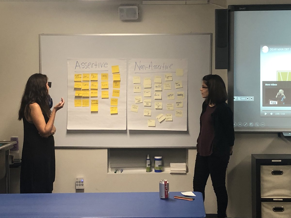 dianaward123's tweet photo. It was so wonderful spending time with UA doctoral psychology students Linda Guzman( @Guzman_L_E) and Dulce Diaz Benitez @UArkPsych last night as they taught  UAteach interns about how to be #assertiveteachers. https://t.co/dEfhOSasAl