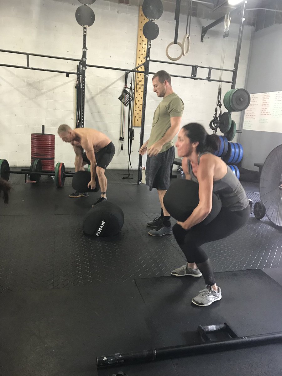 everhardcf's tweet photo. By any means necessary.
You may have missed your Monday workout, but it's never too late to finish the week STRONG. https://t.co/VhNZCIOMqW