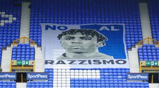 Everton's tweet photo. 💙 | This banner will be shown at Goodison on Saturday 👇

Great work by @CBobblers1878.

@kickitout 
#alltogethernow 
#NoAlRazzismo

👉 https://t.co/b4o3NU6Fsb https://t.co/DQjgBNOsKc