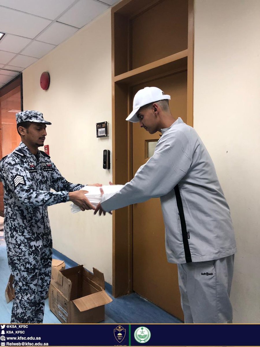 كلية الملك فهد الأمنية Twitterren كلية الملك فهد الأمنية تستقبل الطلبة المستجدين من برنامج بكالوريوس العلوم الأمنية الدفعه ٦٣ في هذا اليوم الثلاثاء الموافق ١٤٤١ ١ ٢٥هـ بعد الإعلان النهائي بقبولهم Https T Co H5rzmcftcm