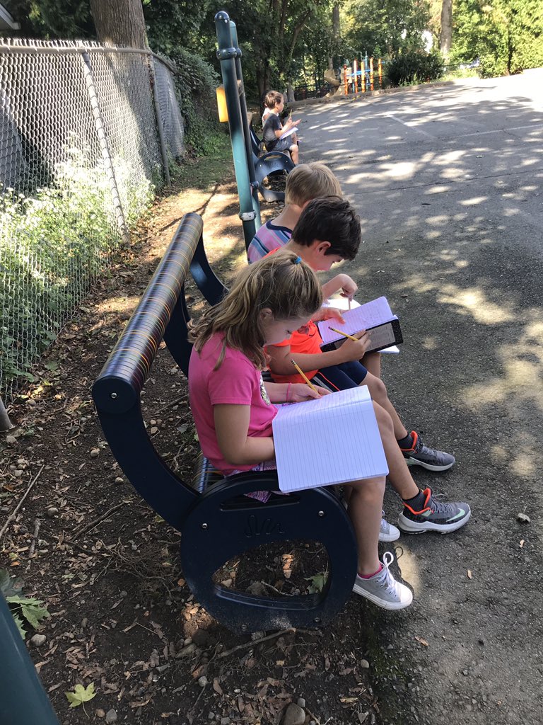 OfeerK's tweet photo. Using he Fresh Fall air to inspire our writing ❤️2K #rockgrnj https://t.co/jtOBfwsytV
