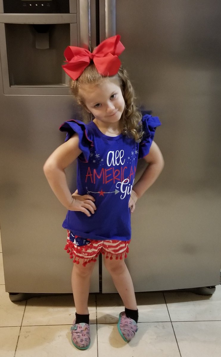 Anna_K2010's tweet photo. If you don’t already have a brand rep "KENZI" would love to help you save 10% on your order just mention her name on preorders In store or online #VICTORIAGRACEBOUTIQUE #VGB 
BrandRep discount codes are not stackable, nor to be used in conjunction with any other sale or discount. https://t.co/pMYU5xEQlj