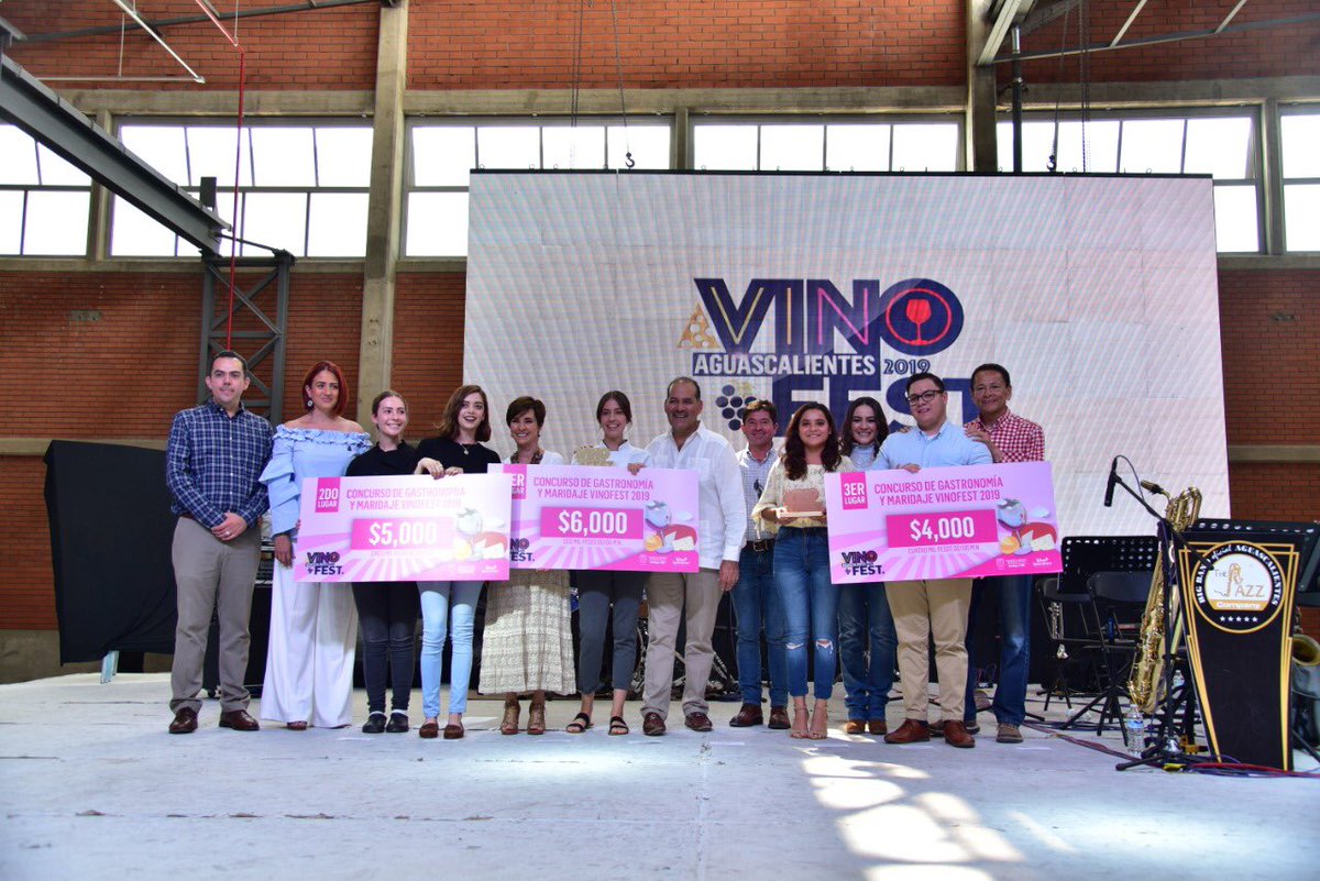 JorgeLopez_M's tweet photo. Gracias a todos los visitantes que hicieron del #VinoFest2019 🍇🍷 la mejor fiesta del vino en #Aguascalientes. https://t.co/AHFK2y5OTx