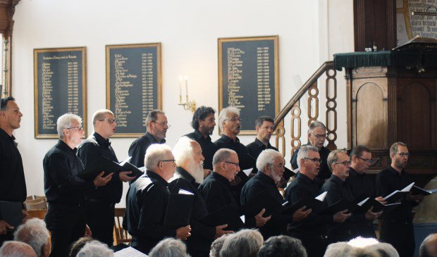 Concert voor vervolgde christenen tijdens regiozangavond NUNSPEET In de Driestwegkerk wordt op zaterdag 5 oktober voor het tiende jaar op rij een regiozangavond gehouden ten bate van vervolgde christenen. De aanvang is om 19.30 uur.... twib.in/l/GBekqqz4LyXE