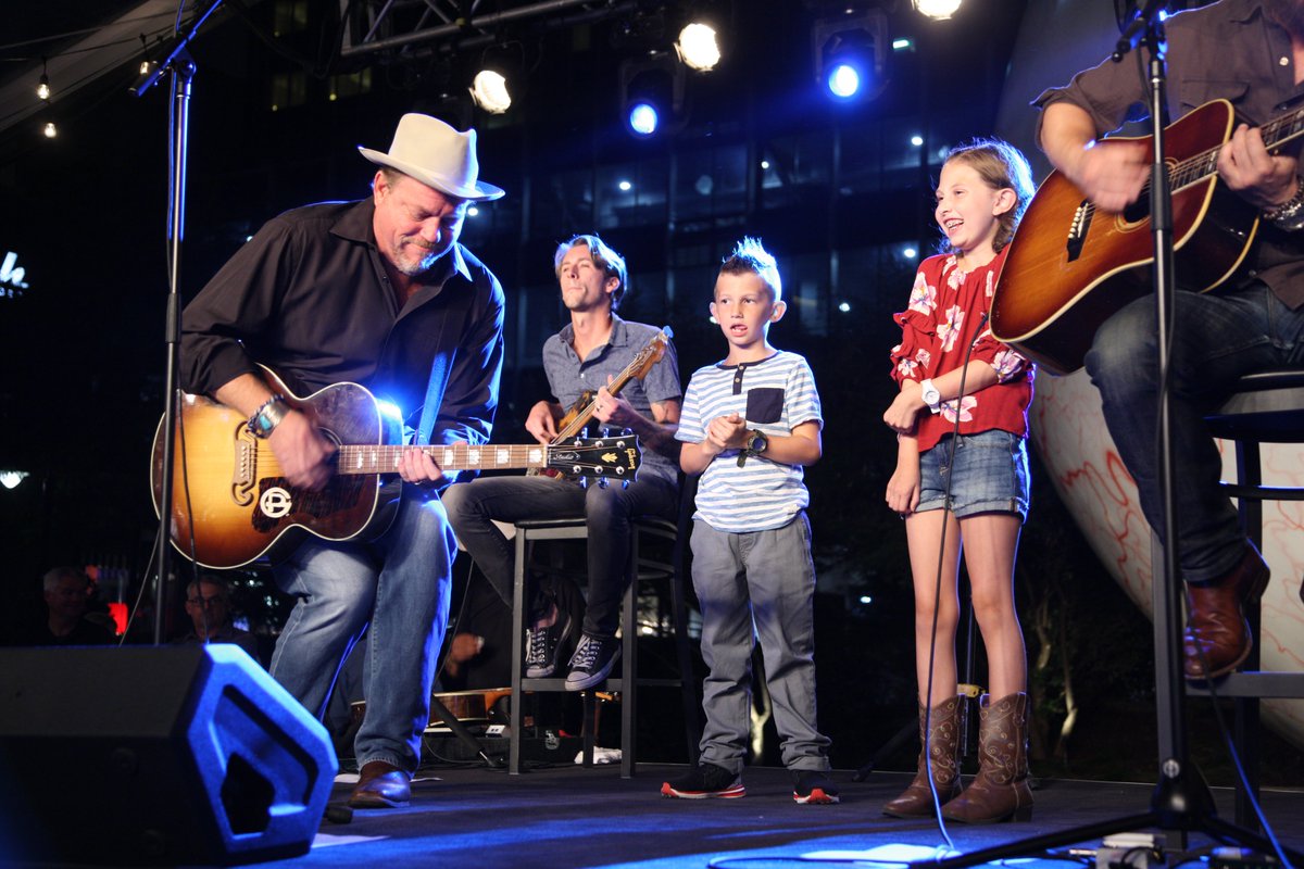 LeukemiaTexas's tweet image. We are overwhelmed by the support and kind words we have received from 7th Annual #ConcertForACure at #TheEye at @thejoule! Thank you to all who made this event a tremendous success.  Check out Event Photos below and stay tuned for info on our 2020 date!
photos.app.goo.gl/ws8MkUt7o6S2fF…