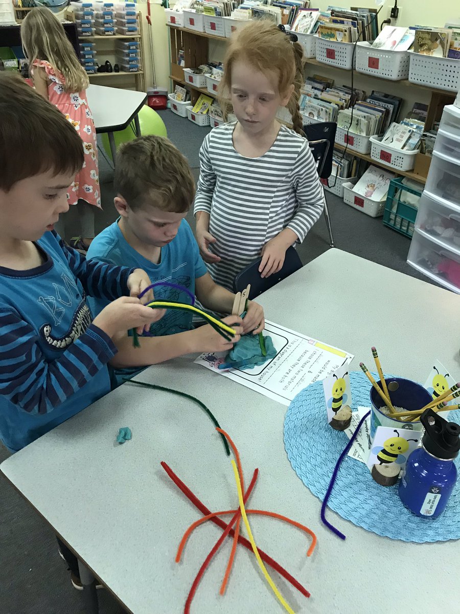 HeatherScandale's tweet photo. Using Kelso’s Choices through team building @wsdvt @CVSDVT #cvsdvt #bigbadwolf https://t.co/mS8m0V25sq