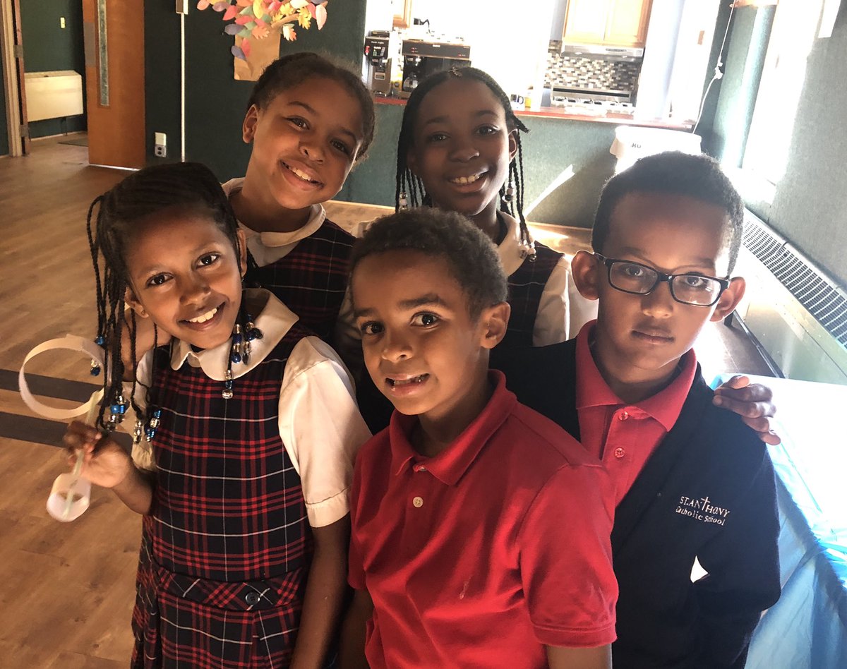 STA_Brookland's tweet photo. Our fourth graders worked together to design and construct Hoop Gliders. They then experimented with their designs and tweaked one variable at a time. Here’s the winning group from the Hoop Glider Competition.
#CCABuilds #CCAWonders https://t.co/LvgfzaictG