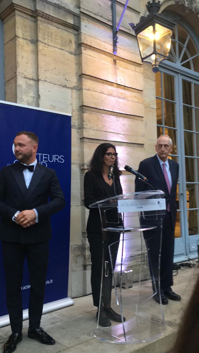 Les #Notaires du #GrandParis, acteurs de leur territoire, sont fiers de participer à la réunion de rentrée du Club des Acteurs du Grand Paris en présence de Michel Cadot Préfet de la Région d’Ile-de-France, Préfet de Paris. #InventonsDemain