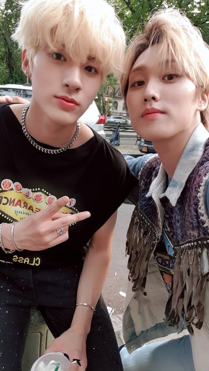 WE_THE_BOYZ's tweet photo. [제이콥] 더비 보고싶을거예요 😭 gonna miss DDD promotions 😭 #byebye #youweregoodtous #DDD https://t.co/0X0gCaKZey