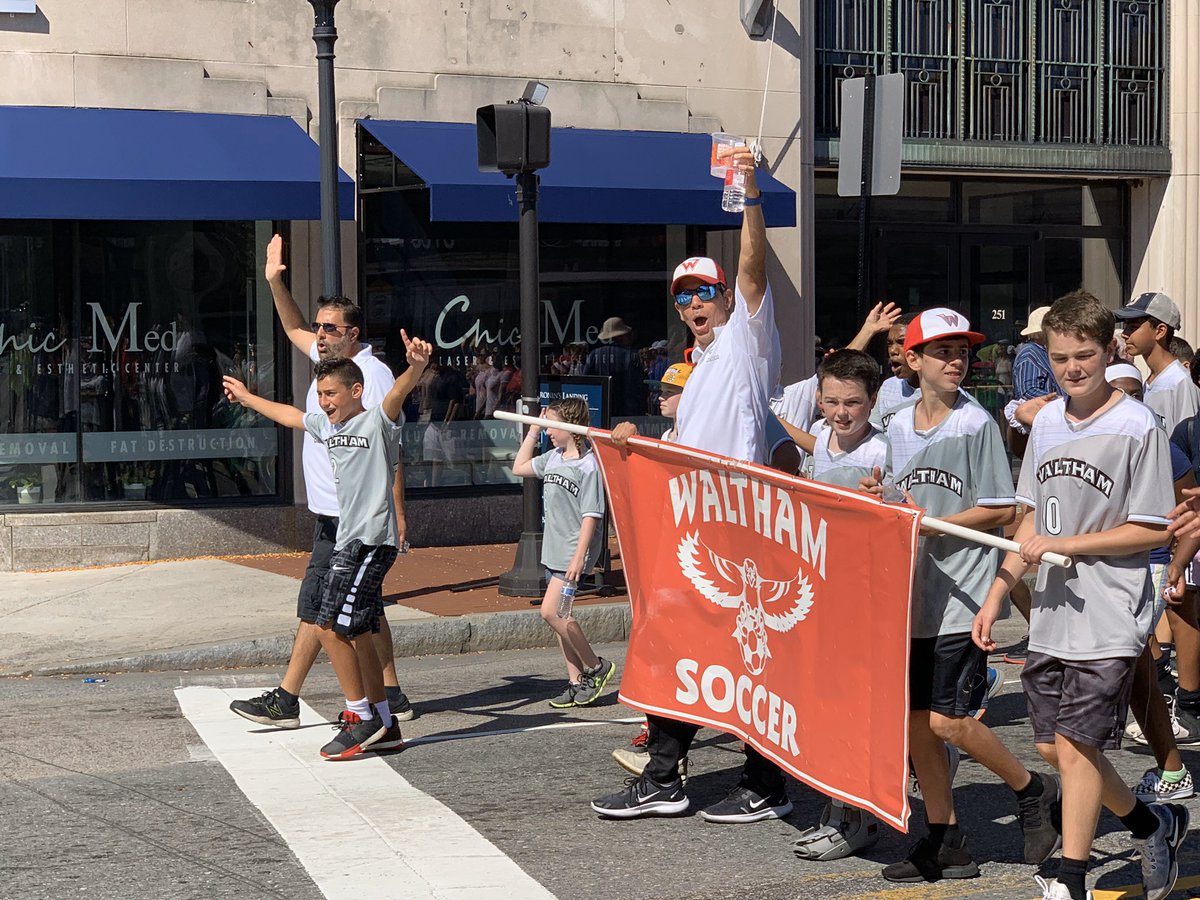 WalthamSoccer's tweet photo. Waltham Parade! ⚽️ https://t.co/6dMBkdY075