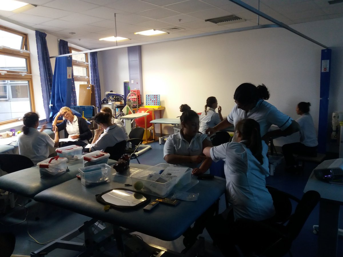 Judithstroud6's tweet photo. CPD afternoon for stroke therapists looking at implementing the new Upper Limb pathway. Great work by Kate, Jiny , Katie and Sarah our band 7 physios ๐๐๐ #improvingoutcomes #increasingintensity @BHRUT_Therapies @lexileetobe @KatieHayes24 @Amandavegun https://t.co/qo7xWfWaBk
