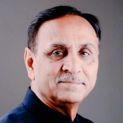 ArvindEstate's tweet photo. માન્ય સાહેબ શ્રી ગુજરાત સરકારે " મેં ૨૦૧૭ ફી અધિનિયમ " બનાવિયો તે કાયદા સામે સુપ્રીમકોર્ટે સરકાર ને આદેશ આપ્યો કે ફી નિયમન સમિતિ દ્વારા જાહેર કરેલ ફી જ શાળા સંચાલકો એ વસૂલવાની છે.કાયદા નું ઉલ્લંઘન કરનાર સામે કડક કાર્યવાહી કરવી તેમ છતાં.કોય એકશન નથી.સાહેબ... https://t.co/UrUPXUwvk4