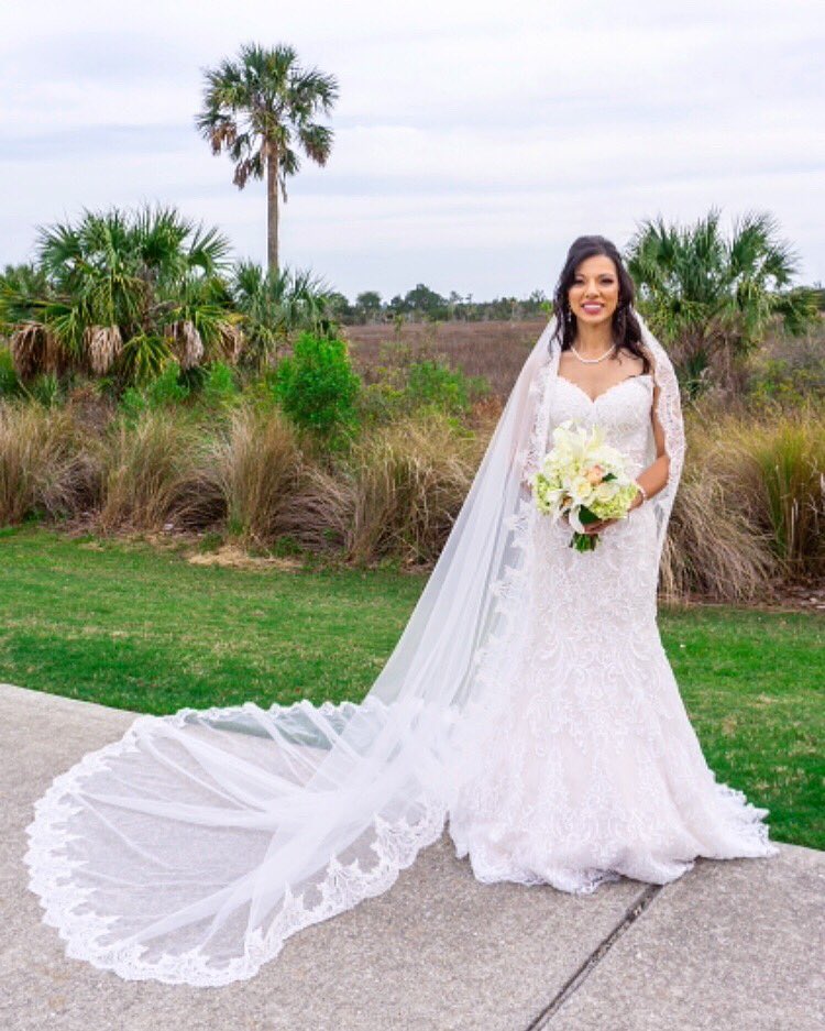 "The best love is the kind that awakens the soul and makes us reach for more, that plants a fire in our hearts and brings peace to our minds." -Nicholas Sparks, The Notebook