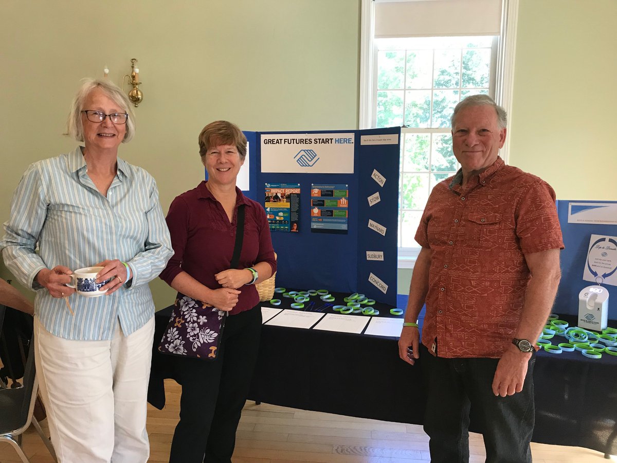Thank you Vicky Tabor for nominating us as the recipient of donations for the month of September at First Parish Church of Stow &amp; Acton, Unitarian Universalist. Also, thank you to Michele Wade for setting up the donation table. Pictured L-R, Vicky Tabor, Katy Weeks and Bob Tabor.