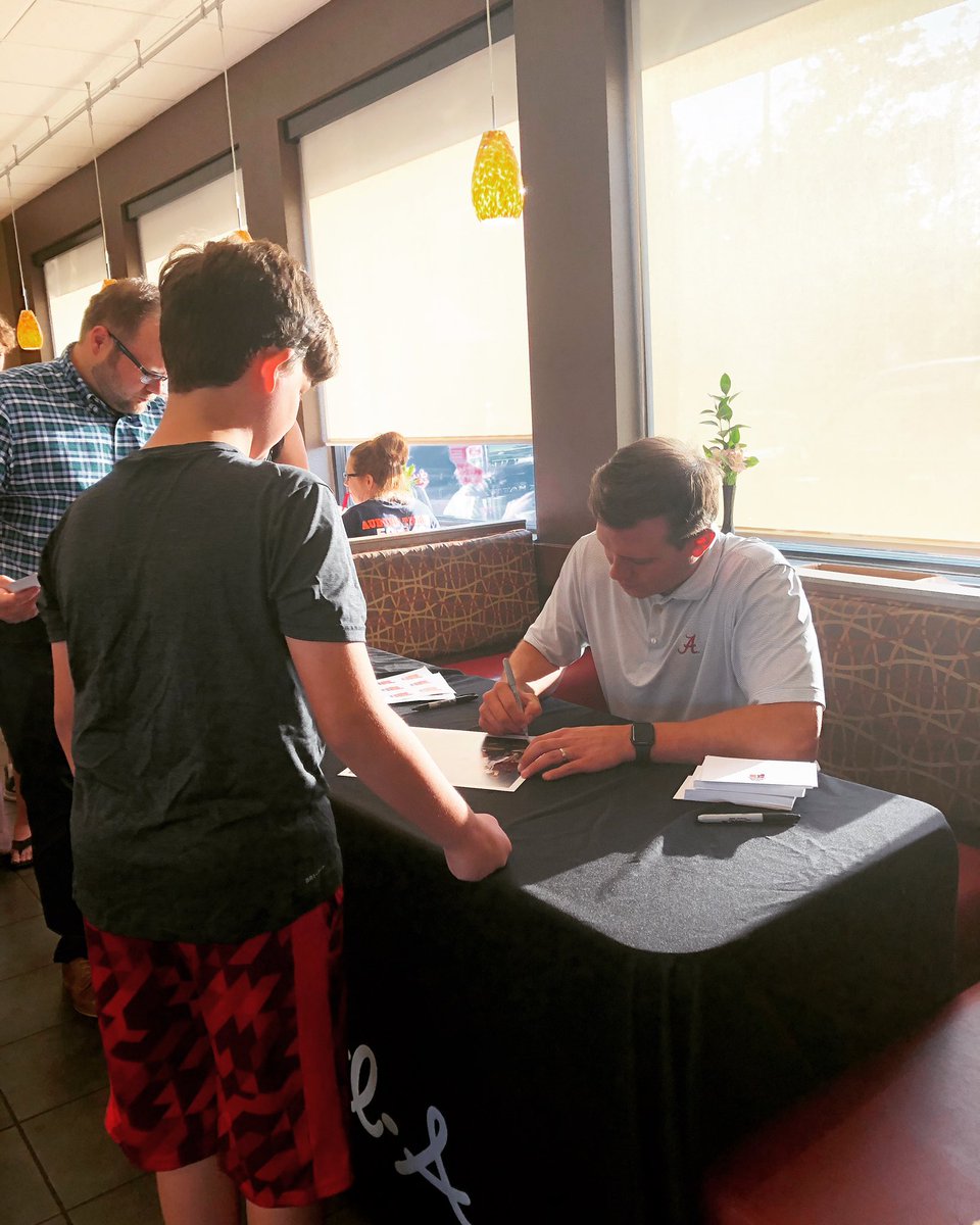 We had so much fun at our Player Appearance last Saturday with John Parker Wilson 🏈😎 Thanks so much to everyone who came out to hang with us!!
