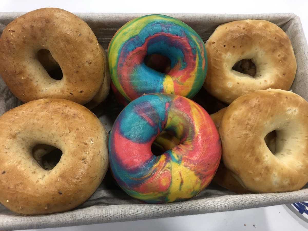 NASDAnews's tweet photo. Hey @USDAForeignAg, @FASPANAMA, @USEmbArgentina, @USEmbassyMEX and @USEmbassySV, @originalbagels bakes these beautiful bagels and are exhibiting at the #afbshow23! Check them out in booth 491 on-site. https://t.co/6i3XFfqjud