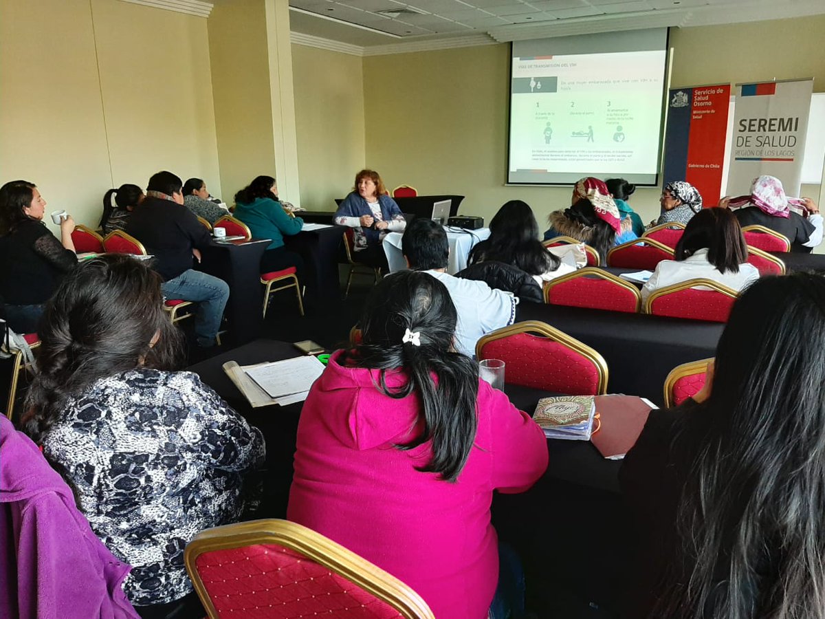 SSaludOsorno's tweet photo. Con la exposición de referentes #SSO, Sara Villalobos (Salud Sexual) y Soledad Troncoso (PESPI), se realiza en #Osorno una charla sobre enfermedades de transmisión sexual, dirigida a Consejos de Pueblos Originarios y Mesas de Salud Intercultural de la provincia. #SaludEnMarcha https://t.co/5RFhy1YuCd