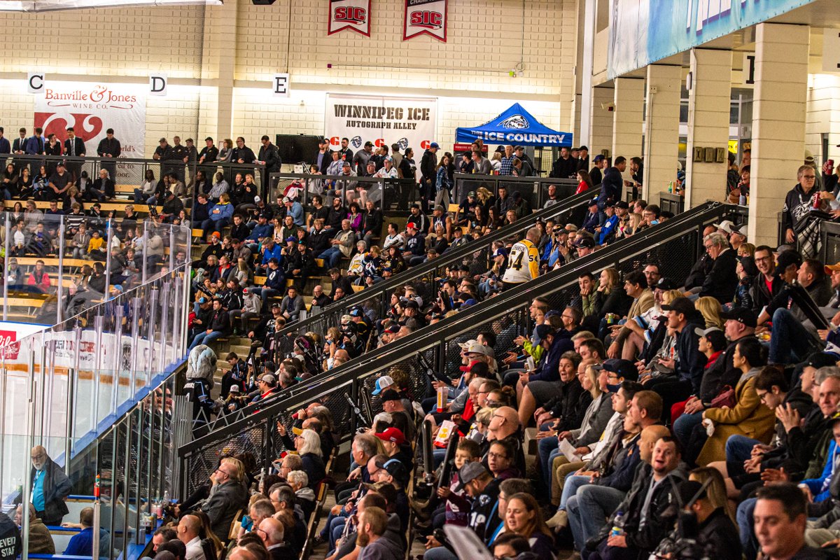 WHLWpgICE's tweet photo. Some great shots from our Home Opener on Saturday! Where did you #FeelTheFreeze from?

Photos ➡️ https://t.co/foeeg7RcCJ https://t.co/xJr9dGFvle