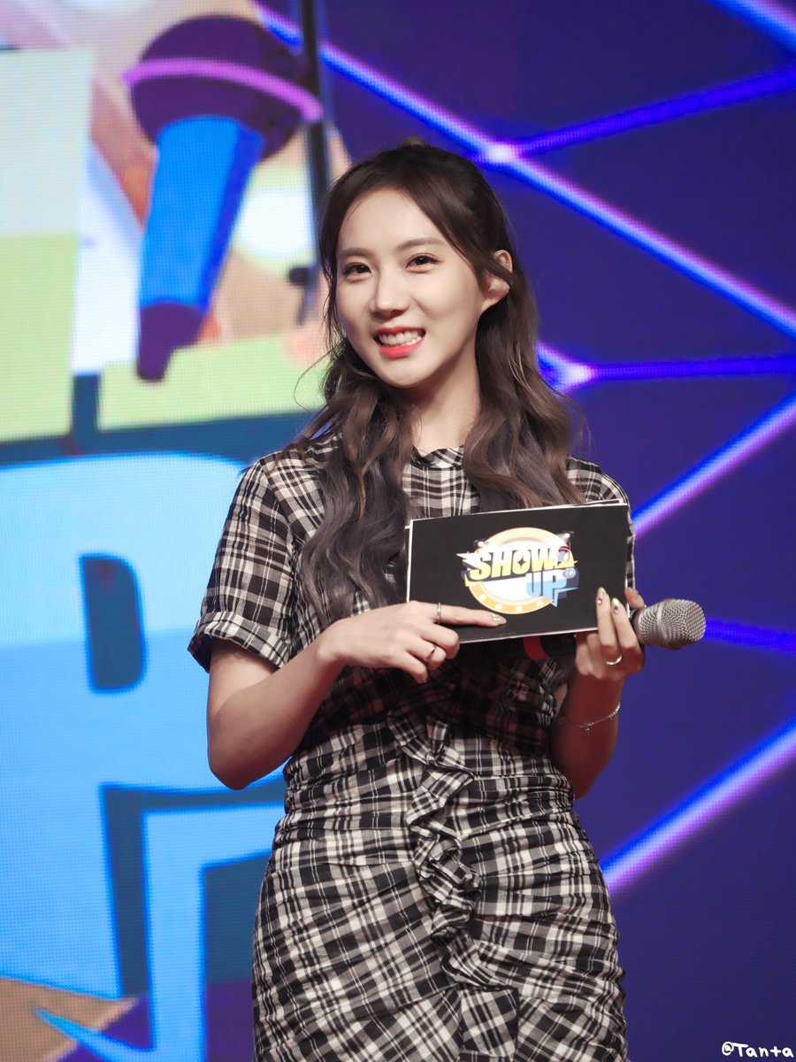 tanta_ce's tweet photo. 190922 소영 ETN Show up 공개방송
#쇼업 #showup
@soyoungyimm
#soyoung #소영 #ソヨン https://t.co/oJDwEsQkjS