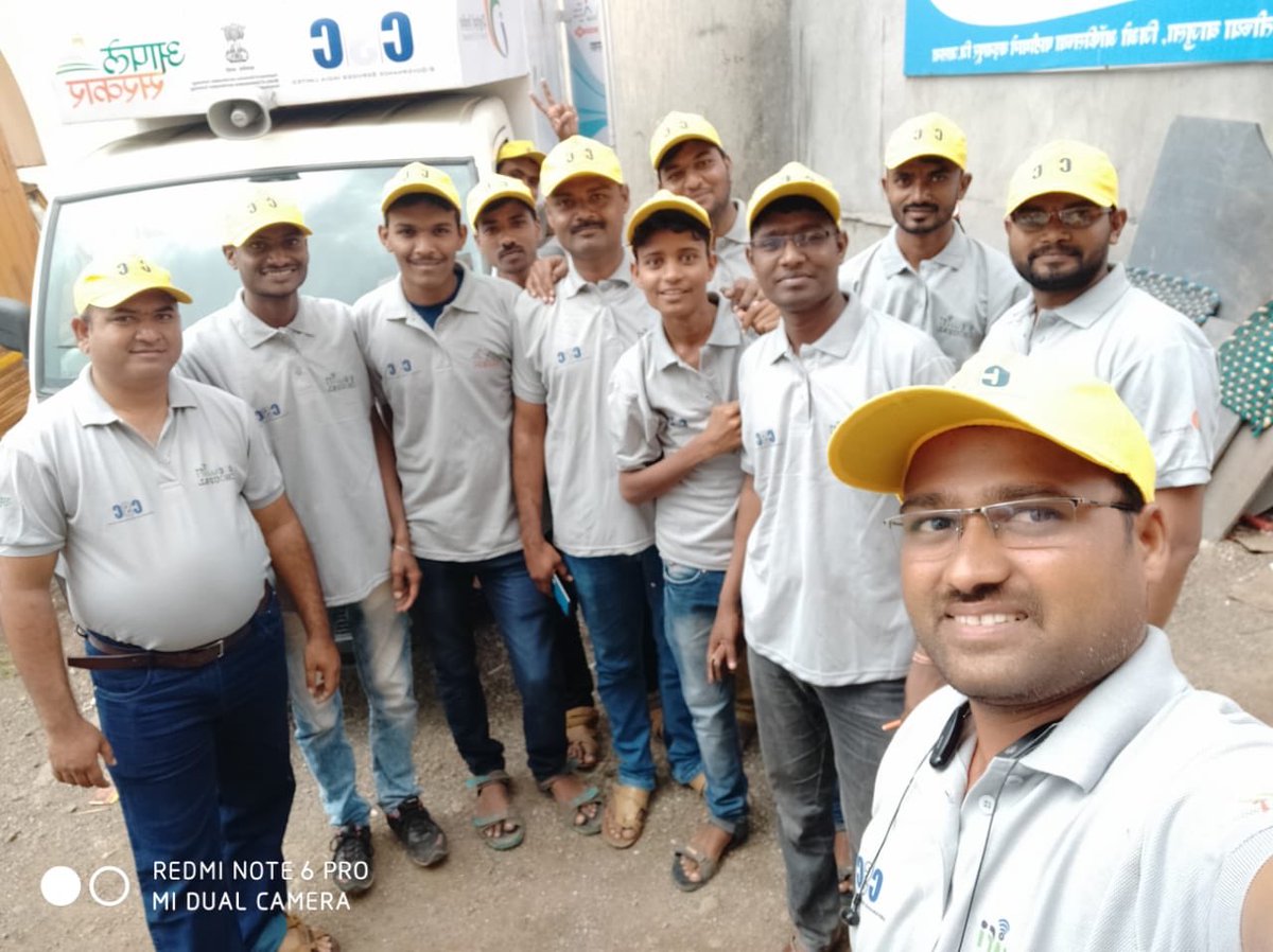 dintya15's tweet photo. जालना भारत नेट टीम,,,
गावं, गावं- घर घर ofc सें कनेक्ट करने के लिये सज्ज,,,
Other champion VLE to form similar team https://t.co/5Gmf261grr