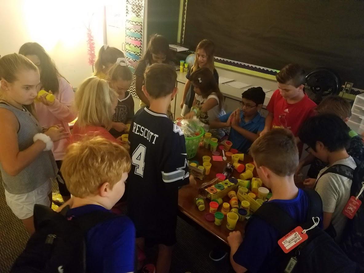 Lab prep made easy... so thankful for kids who are willing to jump right in to help set up before school!  What would have taken me HOURS was done in 15 minutes- woot woot! #5thgradeScience #DISDragons @DonDurhamSLC