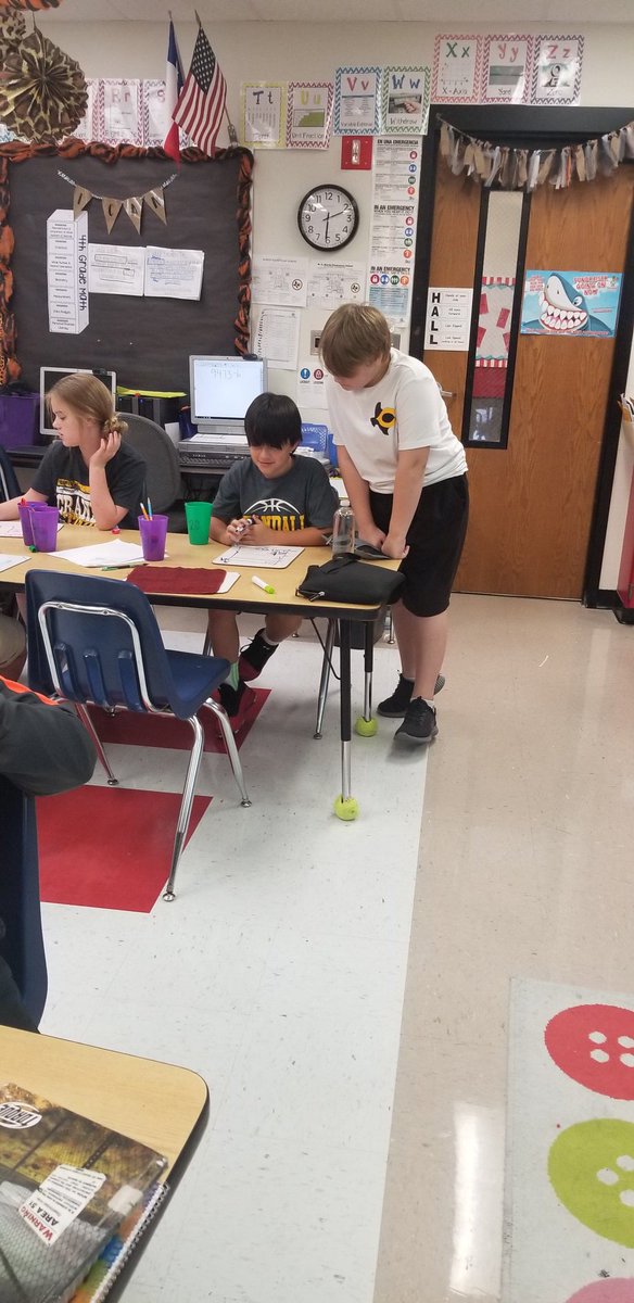 MrsWoolverton's tweet photo. Division by area model in our stations #visualshelp #division #MATHStations #4thgradeadventures @CISDMartin https://t.co/vB7Q613sA7