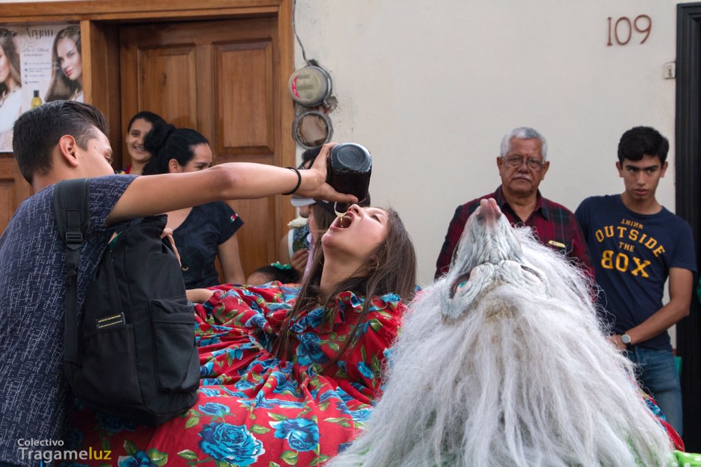 tragameluz's tweet photo. Anuncio de la fiesta mercedaria en San Cristóbal de Las Casas.
22 de septiembre, 2019.
#fiestasdemexico #tradicionesmexicanas #Chiapas #coletopolis #fotografiaChiapas #Chiapasdocumental #Tragameluz https://t.co/pZqDIY7LzZ
