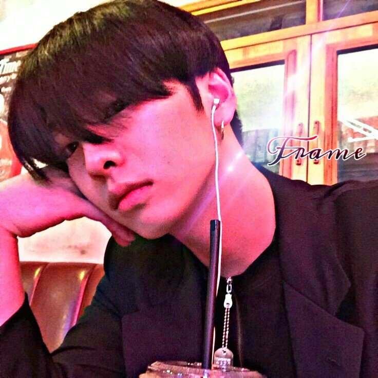 -หิวหี- tweet media
