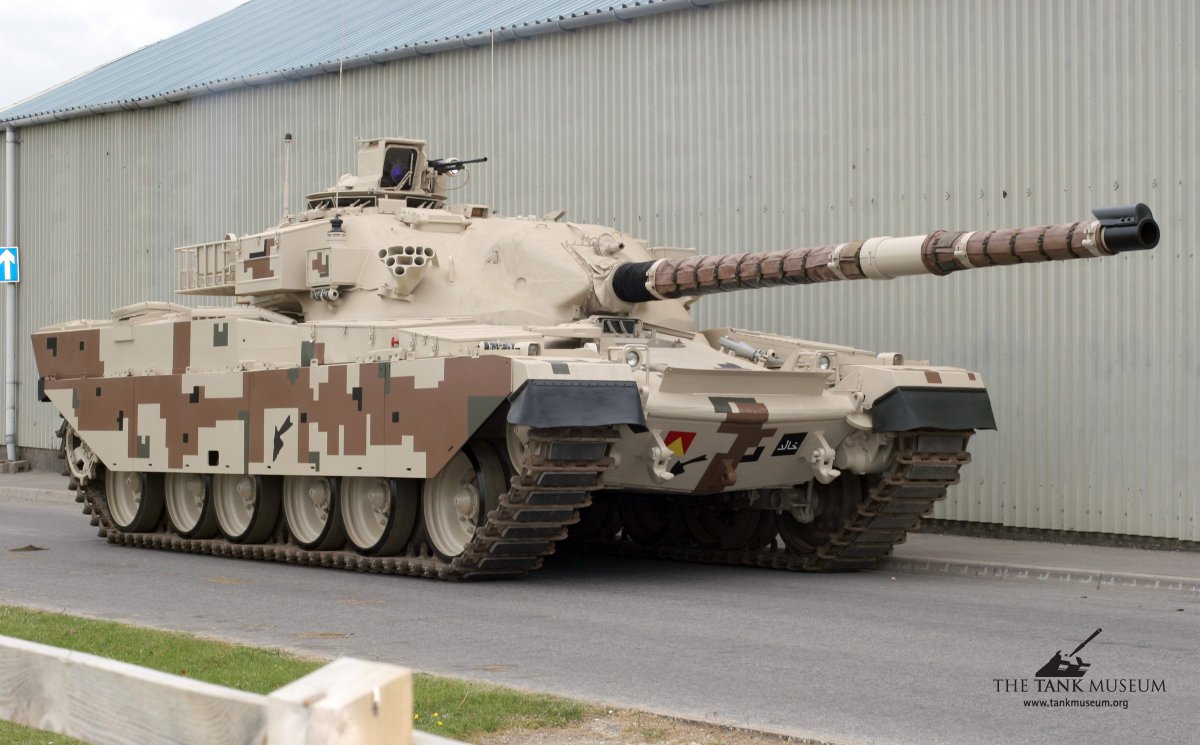 TankMuseum's tweet photo. The Khalid: UK developed, used by Jordan, but designed for Iran. The Islamic Revolution in Iran resulted in the order being cancelled in February 1979. Jordan stepped in and ordered 274. https://t.co/gR7PQKlf2w