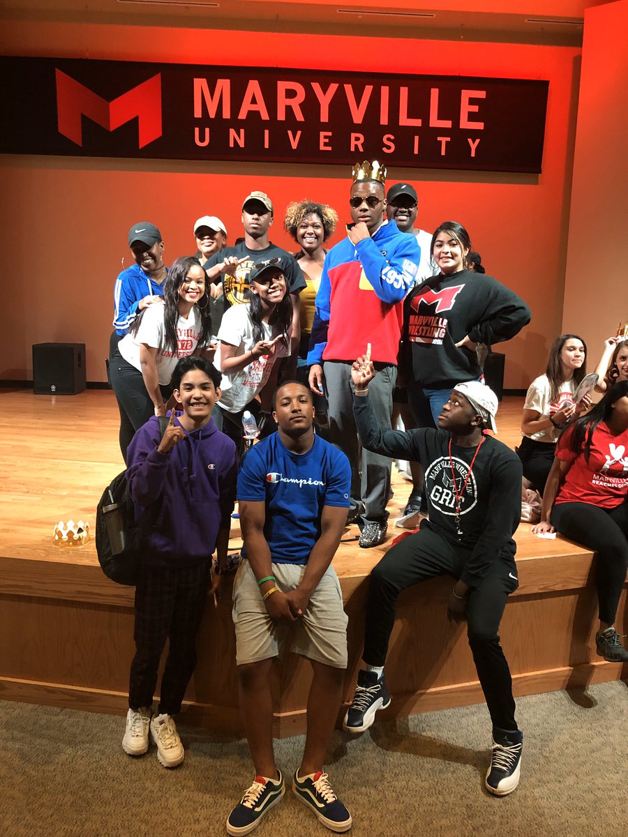 Our very own Dylan Shotwell won 2nd place at Maryville’s Showcase last night! ❤️
