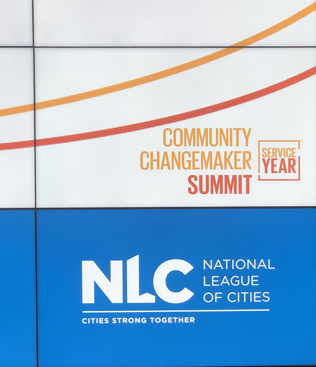 aaron4arizona's tweet photo. Talking about @JohnMcCainPSSF idea of matching @AmeriCorps ed awards with state dollars @leagueofcities @ServiceYear #CommunityChangeMaker in DC.   Thanks @phillymayor for moderating! https://t.co/5y2czbrB3y