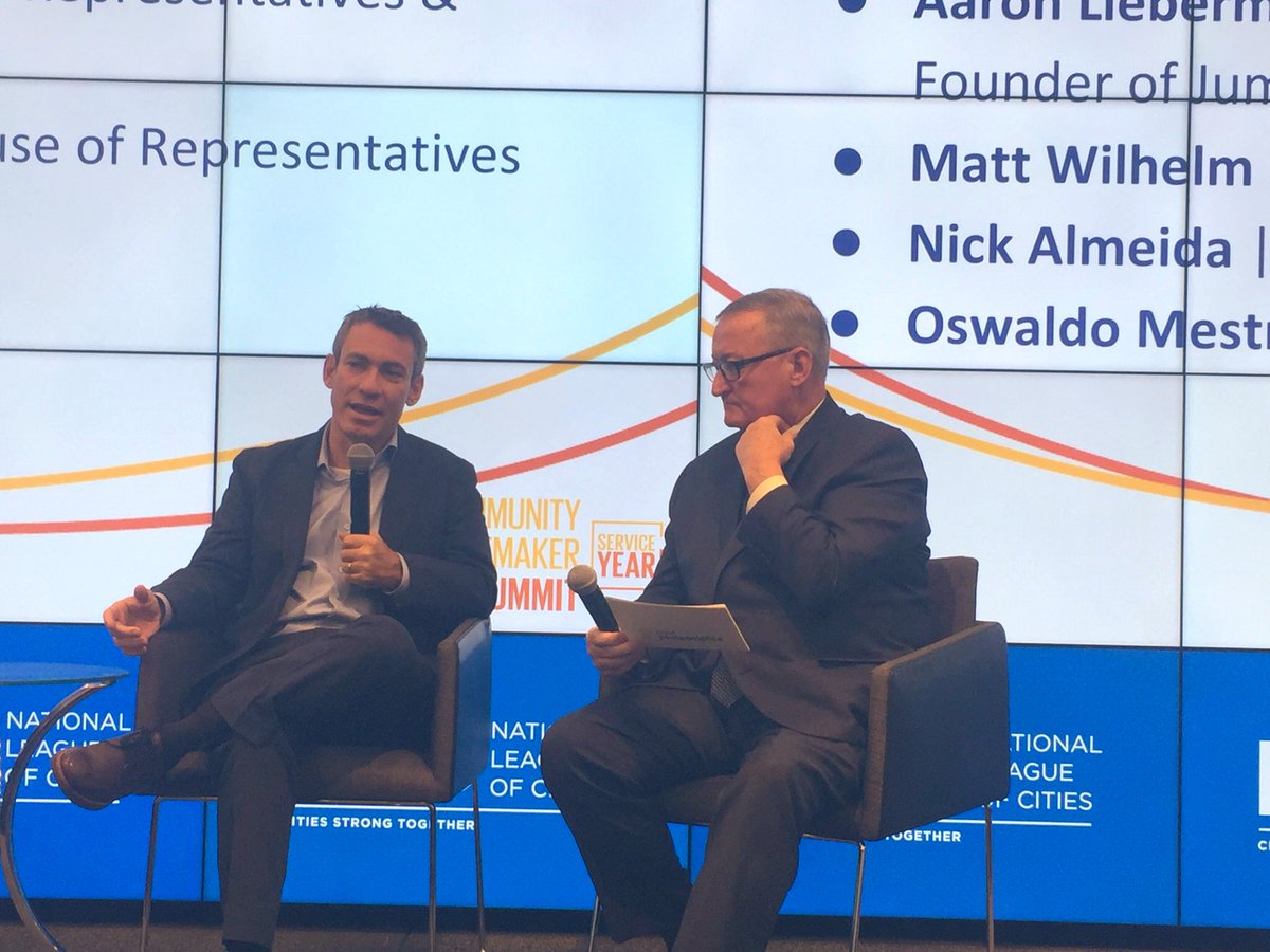 aaron4arizona's tweet photo. Talking about @JohnMcCainPSSF idea of matching @AmeriCorps ed awards with state dollars @leagueofcities @ServiceYear #CommunityChangeMaker in DC.   Thanks @phillymayor for moderating! https://t.co/5y2czbrB3y