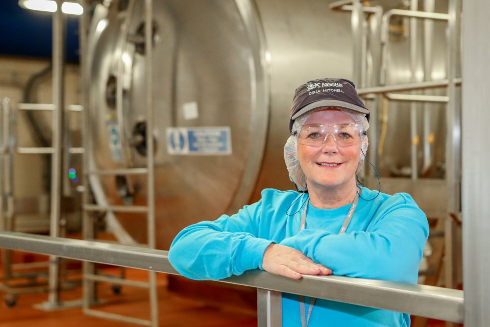 NestleUKI's tweet image. Girvan Factory Operations Manager, Celia Mitchell. 

Celia chats to us about how it&apos;s possible to succeed at work and balance family commitments. 

bddy.me/2kTg8If

#FactoryOperations #BalanceForBetter #WorkLifeBalance #NestléCareers