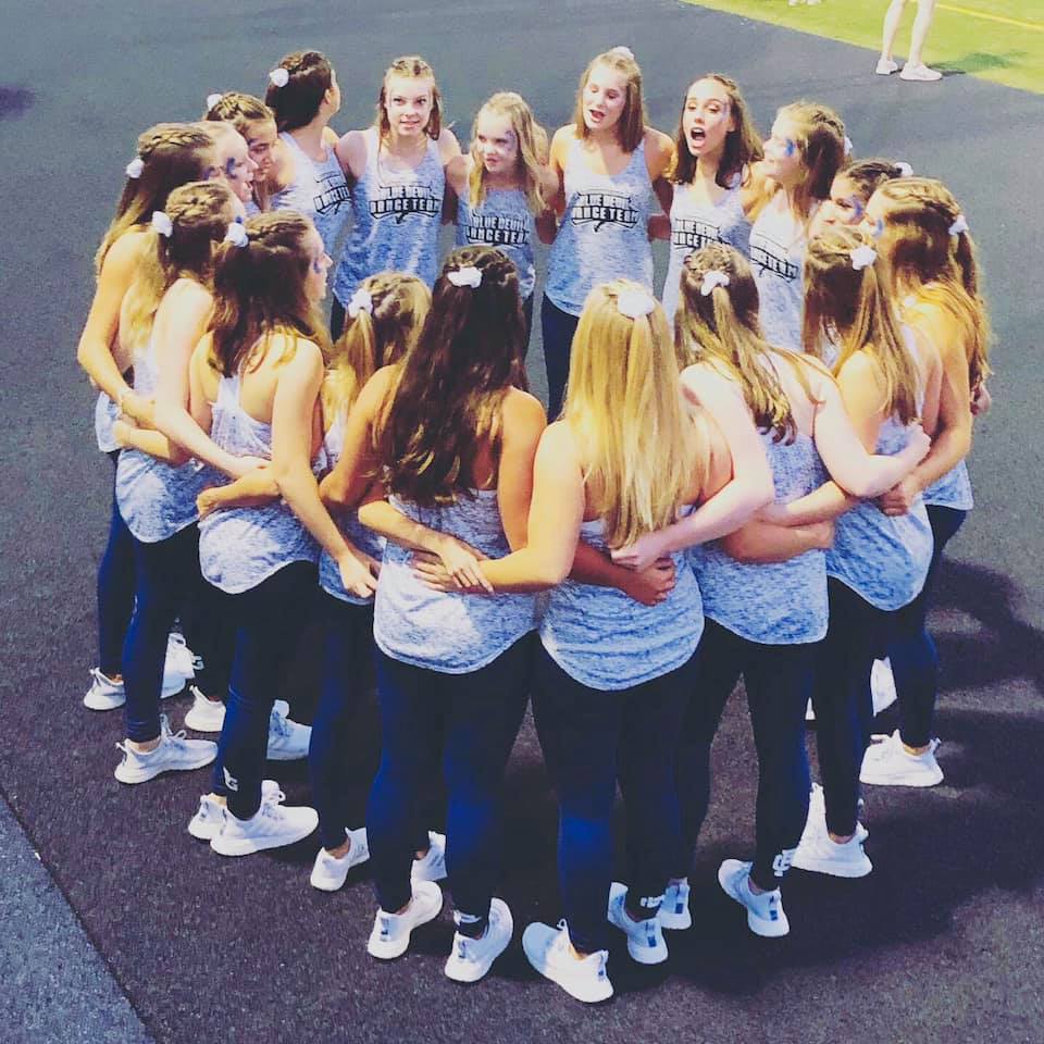 BlueDevilDance's tweet photo. Thanks to everyone for your support last Friday! Have a great spirit week and we'll see you at the pep rally and HOCO game! Go Blue Devils! #GoBDDT #highschooldance #hiphopathalftime @SOUTHBLUEDEVILS @GPSouthHS @hamka_moussa https://t.co/UEWpEr8VPJ