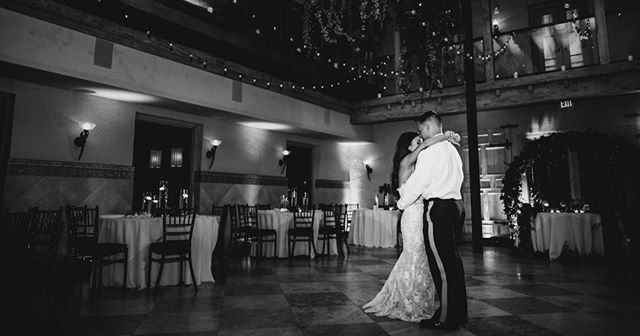 JamesMinnsPhoto's tweet photo. “Every heart sings a song, incomplete, until another heart whispers back. Those who wish to sing always find a song. At the touch of a lover, everyone becomes a poet.” ⁠
― Plato⁠
⁠
⁠
⁠
⁠
⁠
 #weddingphotography #bride #weddingphotographer #love #stylemepretty #huffpostido… https://t.co/cHIzU7sJ50