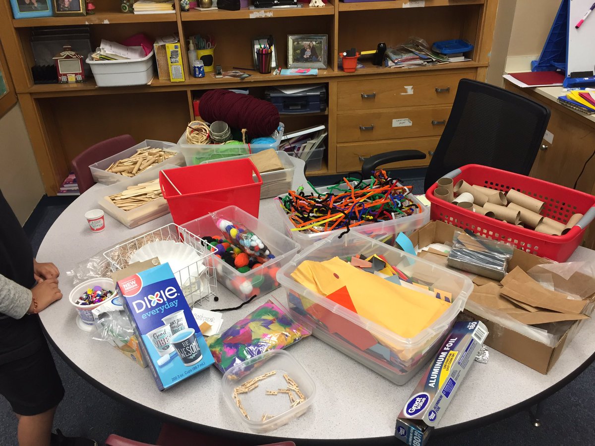 TeamTobben's tweet photo. We are using #makerspace materials to design and build made up animals with specific adaptations that help them survive. Stay tuned for final products! #cpsbestscience #4thgrade @WestBlvdElem https://t.co/nQfDCZiE6V