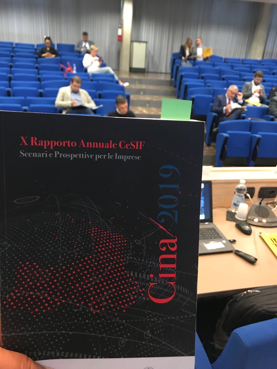 pgdalsanto's tweet photo. Oggi presso #Promex #Padova per la presentazione Rapporto Annuale #CeSIF Cina 2019 #moda #lusso #cina @Italychina @filippofasulo https://t.co/Xi5rNunWLr