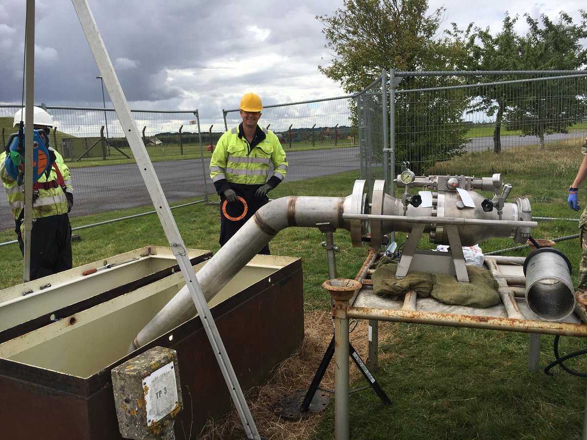 516STRE's tweet photo. Design and engineering in support of 1 ELS for Ex COBRA WARRIOR. The bespoke spool piece fabricated by LCpl Hannah, with intra-nodal pipework and HPRV installed under the supervision of Sgt Harries, key to connecting the standard PBFI and ESM to the permanent fuel infrastructure. https://t.co/fvbWO7y7Eq