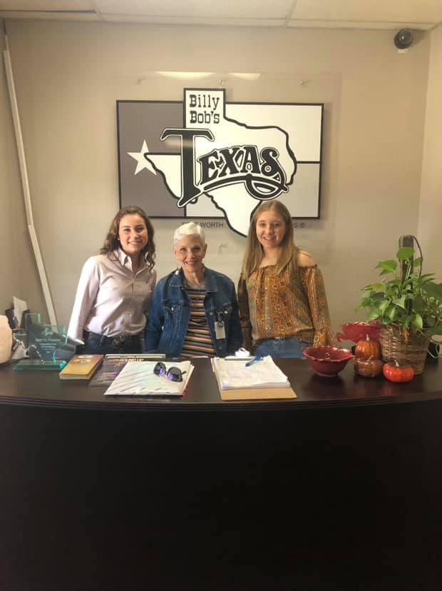 TarrantShow's tweet photo. Thank you #BillyBobsTexas for your generous donation to the TCJLS for our 2020 show! https://t.co/z4krHz1xYL