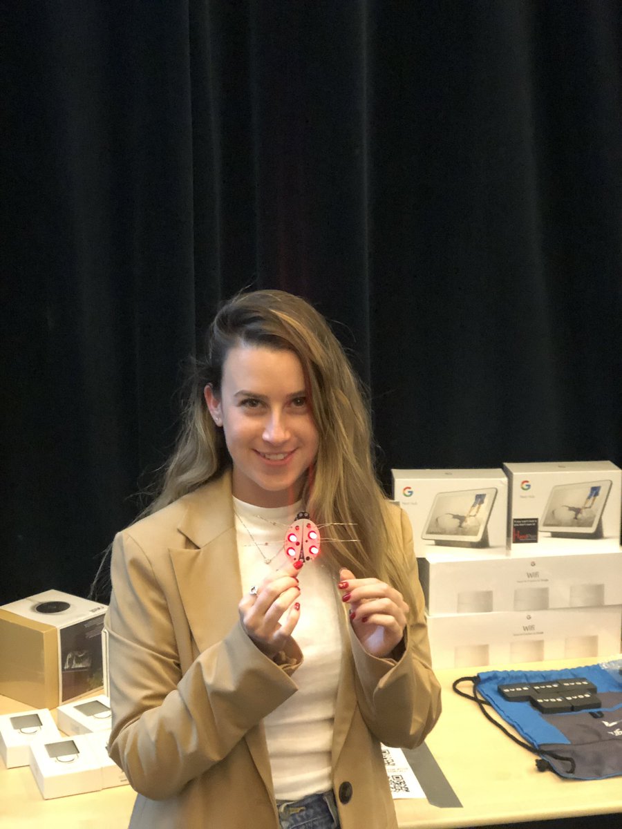 My first soldering at #hardwear_io was fun!!! <a href="/NHDenHaag/">NHDenHaag</a>