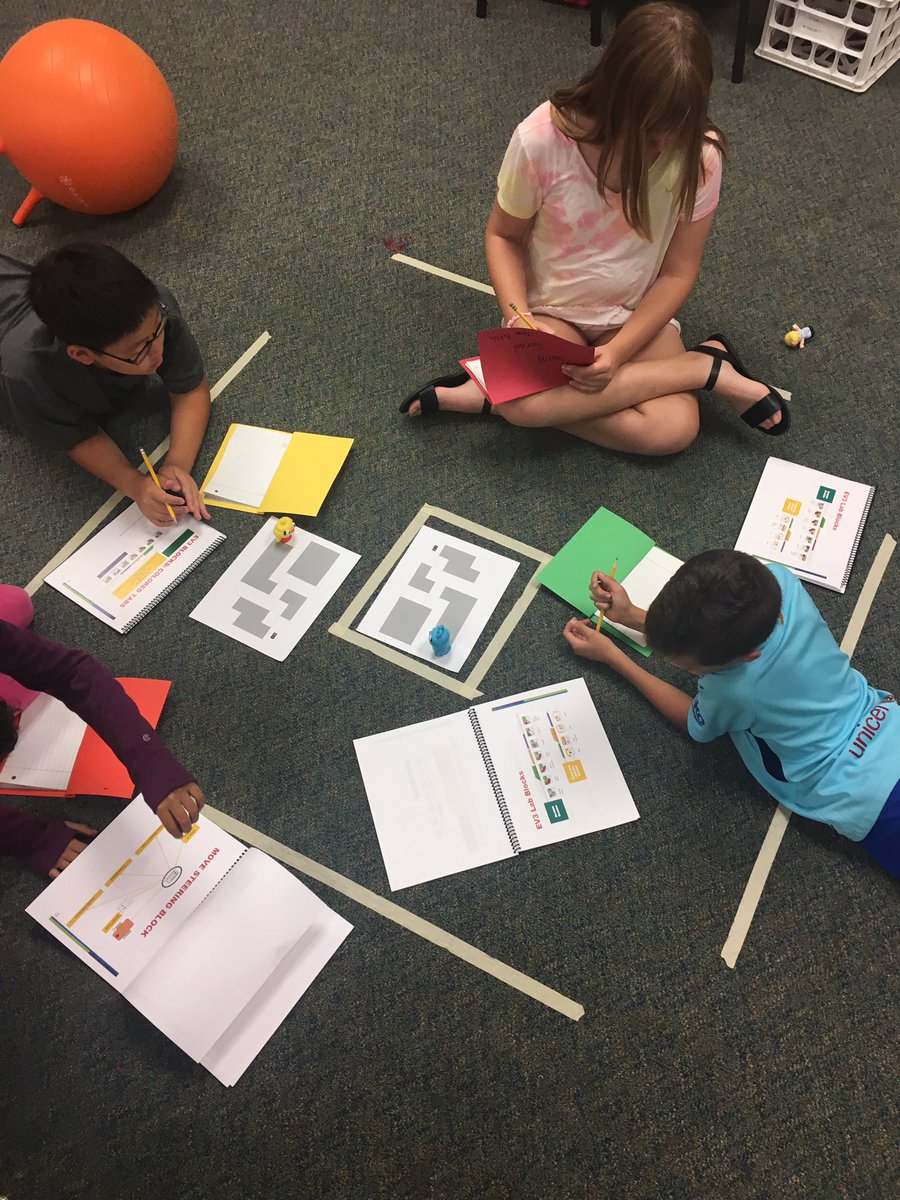 shawnee_gt's tweet photo. #fortunate5th and #fantastic4th learning the importance of pseudocoding and teamwork. Looking forward to more @LEGO_Education experiences. @shawneetrailelm #FISDQUEST https://t.co/ACDRbGIAKw