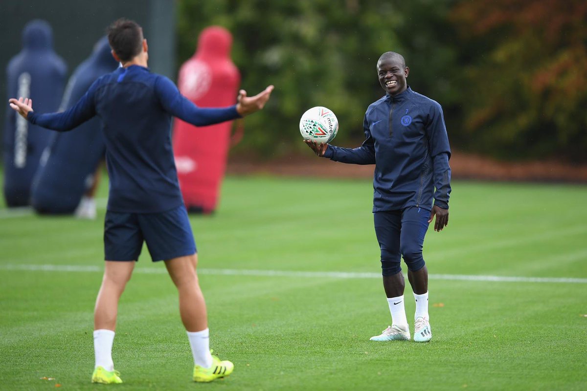 CesarAzpi's tweet photo. A game of 2 touch vs my friend @nglkante โฝโฝ We had a few points that we disagreed on, as you can see! #alwayscompetitive ๐ช๐ป๐ต https://t.co/JMDxEXaqxH