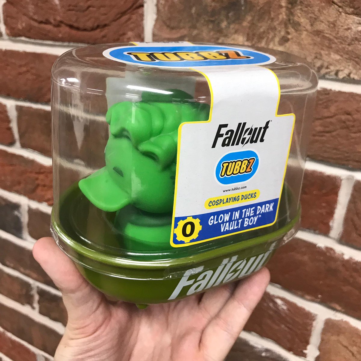 NumskullDesigns's tweet photo. GIVEAWAY TIME! ✨

RT + follow for a chance to win! ✨

This is a SUPER RARE Fallout TUBBZ #CosplayingDucks - never released! It's #0 in the collection!

1 winner will be chosen on Oct 15th (worldwide).

Check out the full TUBBZ range: 🦆 https://t.co/pinb7kU7uR https://t.co/XmtALjleCu