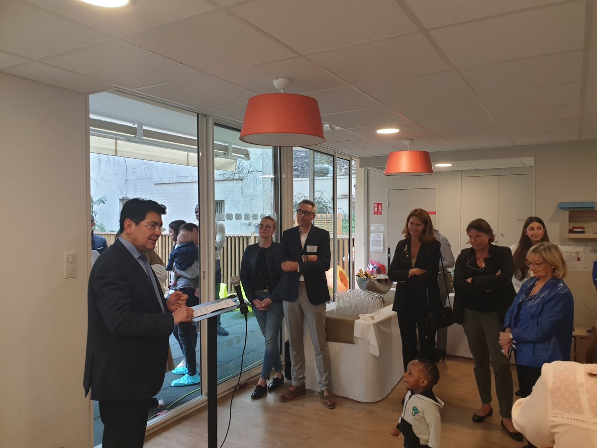 olivierzed's tweet photo. Inauguration de la structure @Babilou_fr à @VilledeNeuilly en présence des élus, du conseil départemental  @hautsdeseinefr de la @Caf92_actus, de l'équipe et des familles. 54ème structures #babilou du 92. https://t.co/jX8m4lQUjn